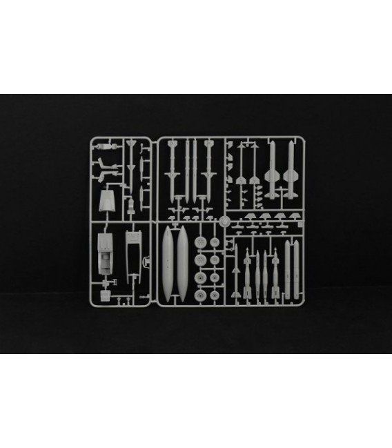 2823 F/A-18F Super Hornet U.S. Navy Special Colors - Italeri Escala 1/48