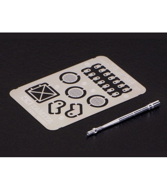 35297 Sd.Kfz.232 Schwerer Panzerspähwagen 8-Rad "Afrika-Korps" Tamiya Escala 1/35