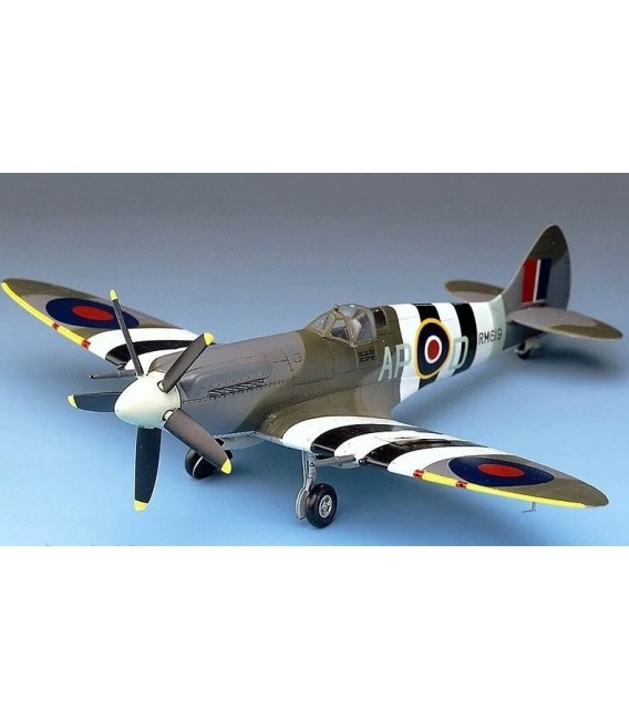 Spitfire Mk.XIVc Academy Escala 1/48
