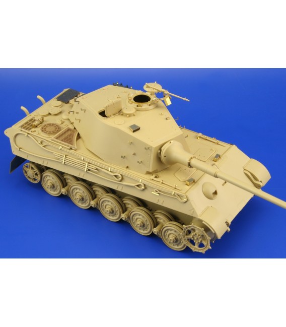 35252 German King Tiger Ardennes Front Konigstiger "Einsatz-Kommando Ardennes" Tamiya Escala 1/35