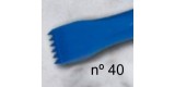 e) Gradine dent aigu pour sculpture de 12 mm. 6 d.