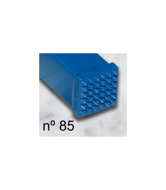 a) Bocciarde sottile per scultura 12x12 mm. 6x6 d.