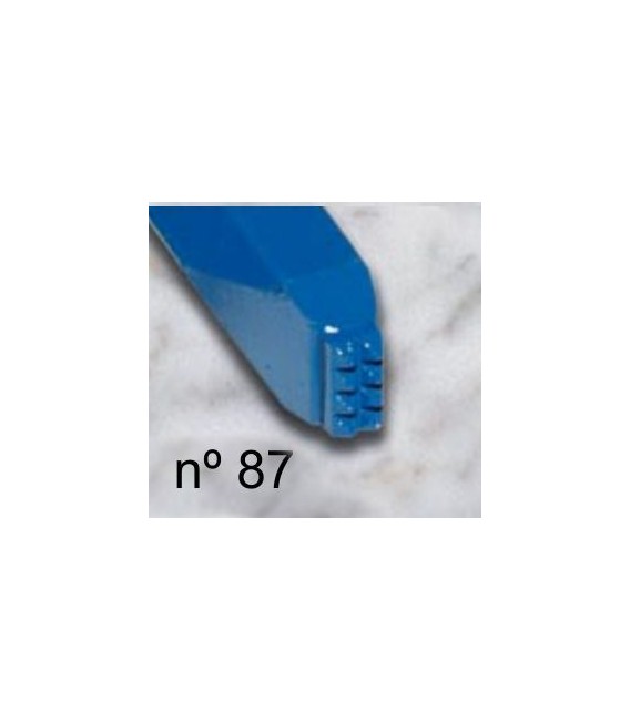 c) Martelina fina para escultura de 8x4 mm. 4x2 d.