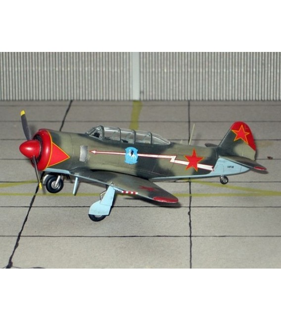 Yak-11 / C-11 "Moose" 92168