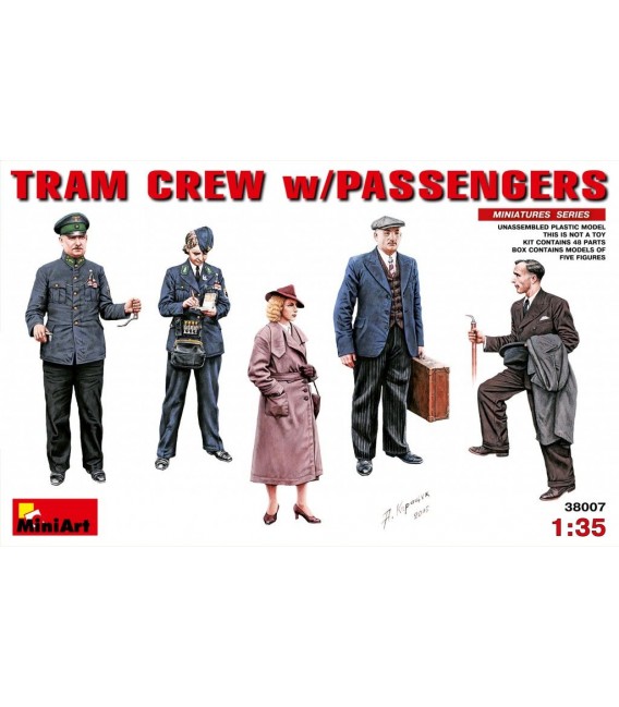 38007 Tram Crew with Passengers
